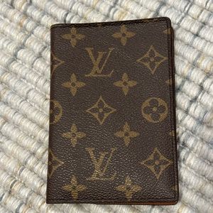 Authentic Louis Vuitton passport cover EUC